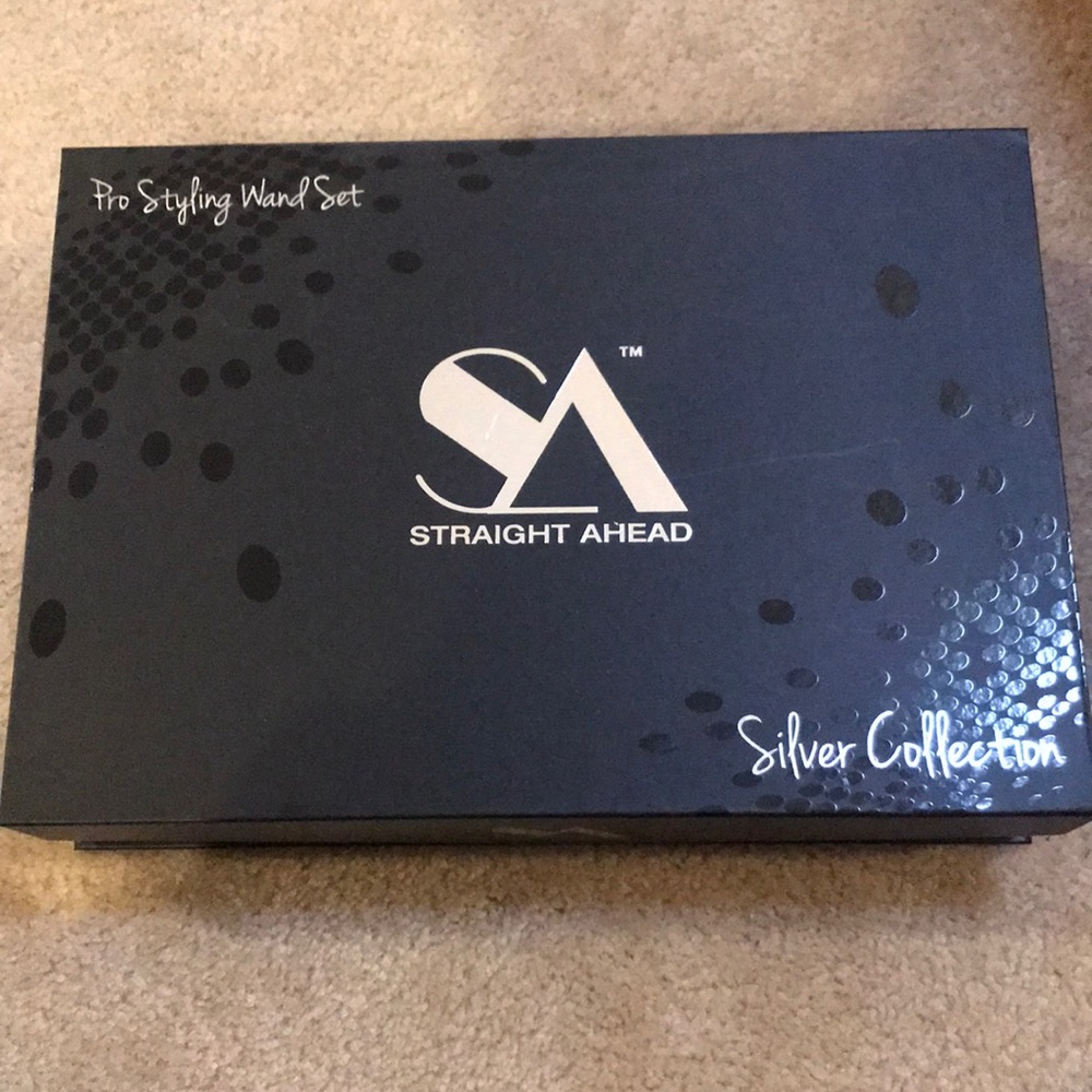 Straight Ahead pro styling wand set.